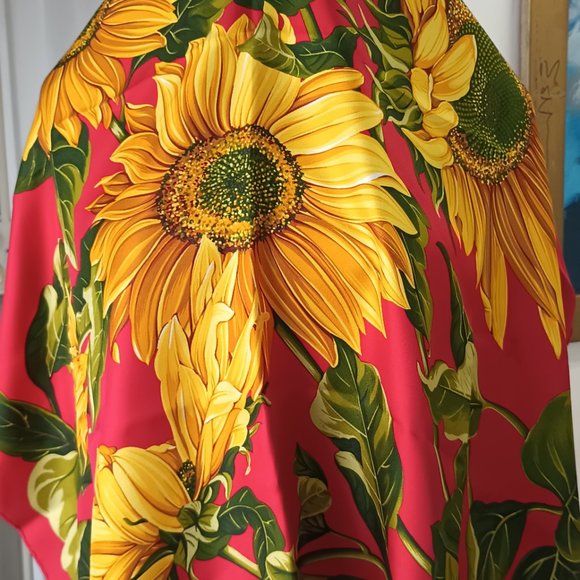 Christian Dior Scarf - Picture 5 of 10